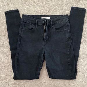 Womens Levi’s